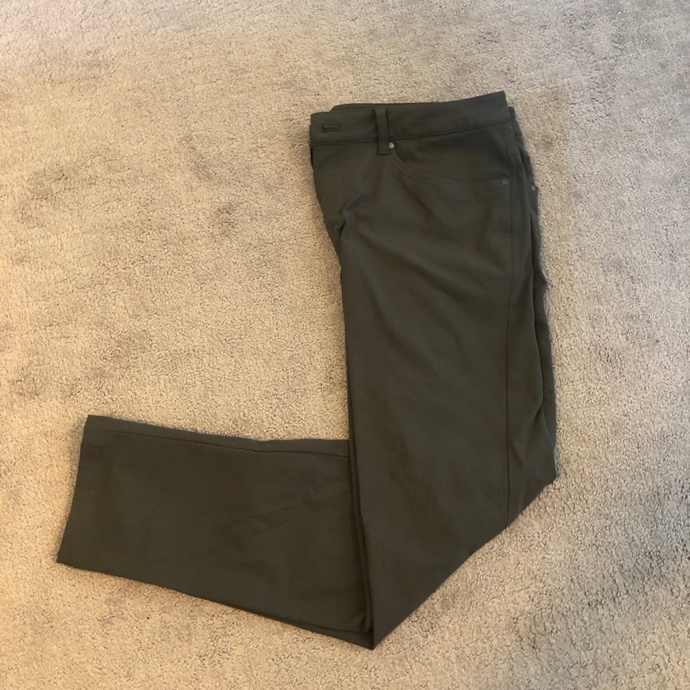 Men’s Lululemon ABC Slim 5 Pocket Pant